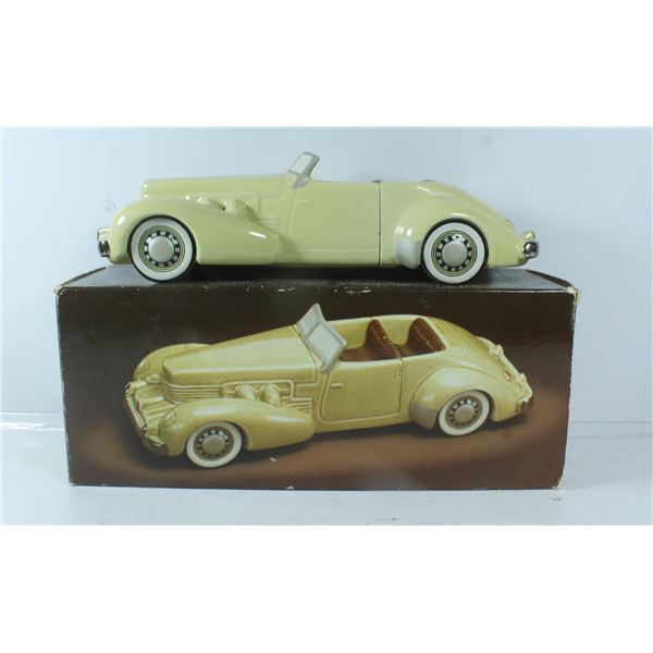 1937 CERAMIC CORD COLLECTABLE CAR