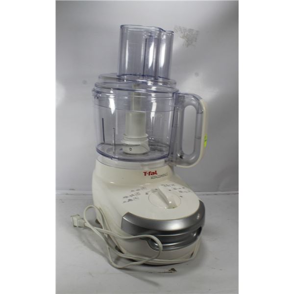T-FAL VITA  COMPACT FOOD PROCESSOR W/ EXTRA PIECES