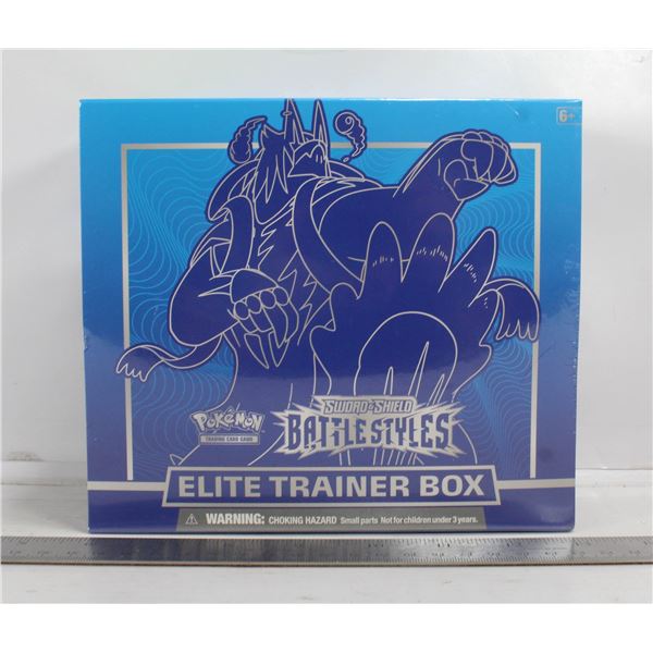 BATTLE STYLES ELITE TRAINER BOX WITH x8 BOOSTERS