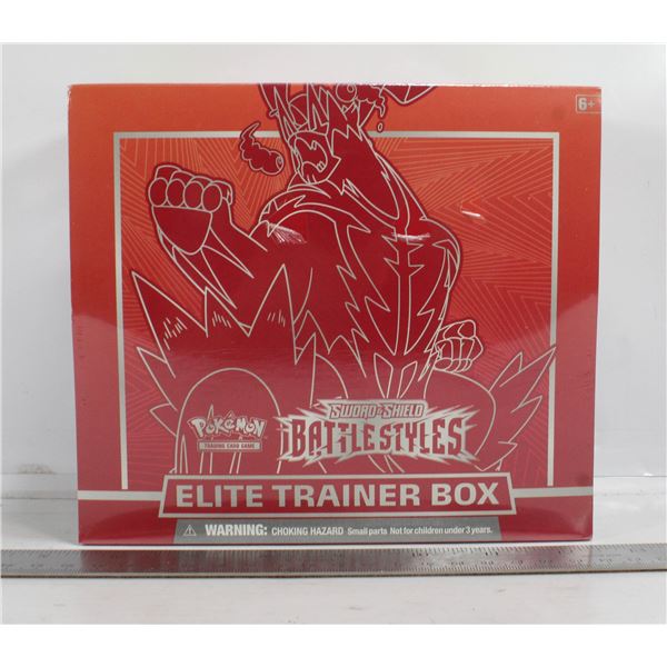 BATTLE STYLES ELITE TRAINER BOX WITH x8 BOOSTERS