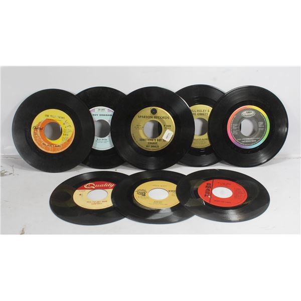 45 RPM JUKE BOX RECORDS. BEACH BOYS, CHUCK BERRY,