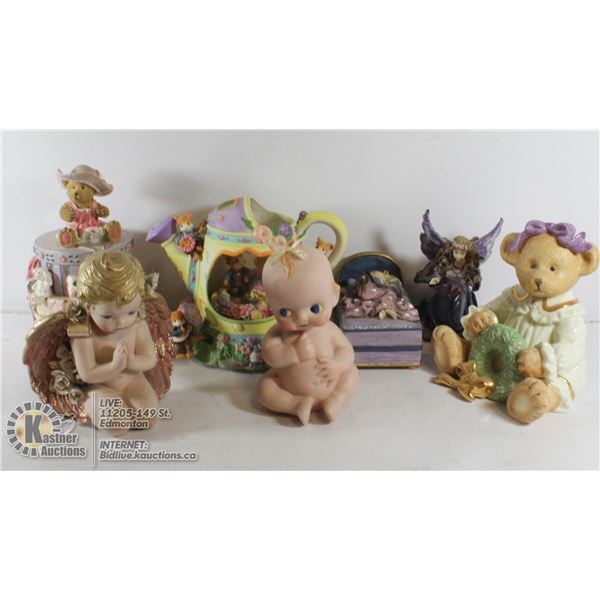 SELECTION OF CHILDREN'S ORNAMENTS INCL MUSIC BOX