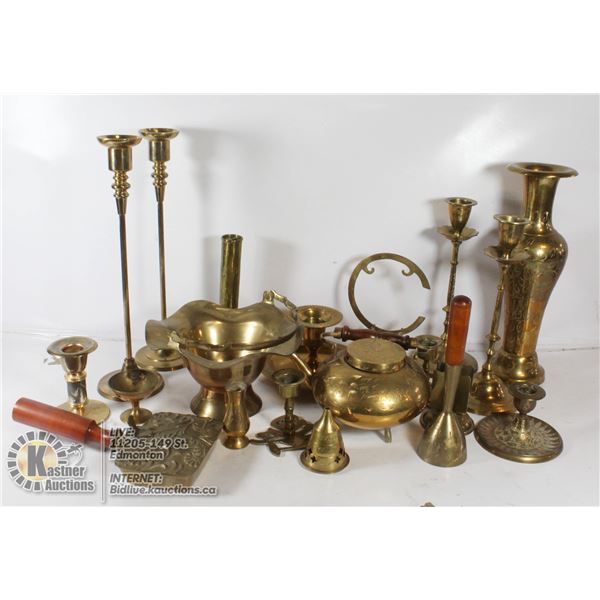 LOT OF VARIOUS BRASS ITEMS