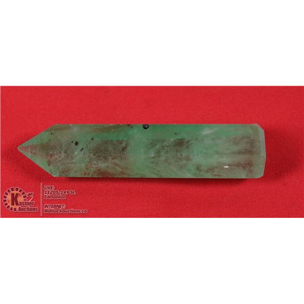 #289-NATURAL GREEN FLOURITE 1 POINT 68.22G