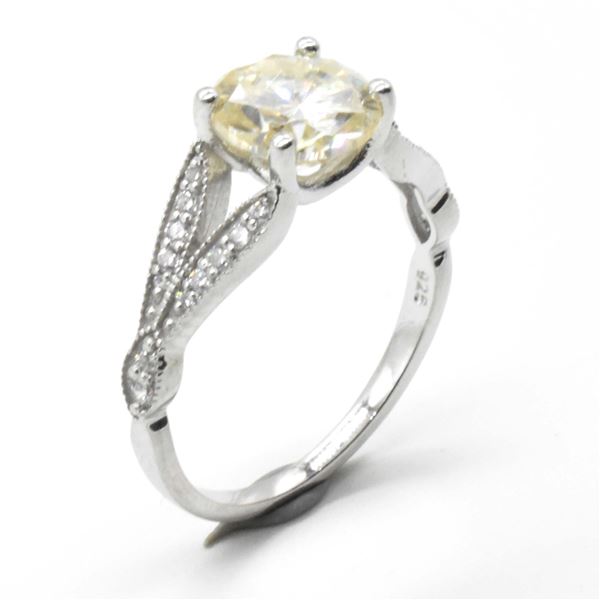 EC-72 SILVER MOISSANITE RING