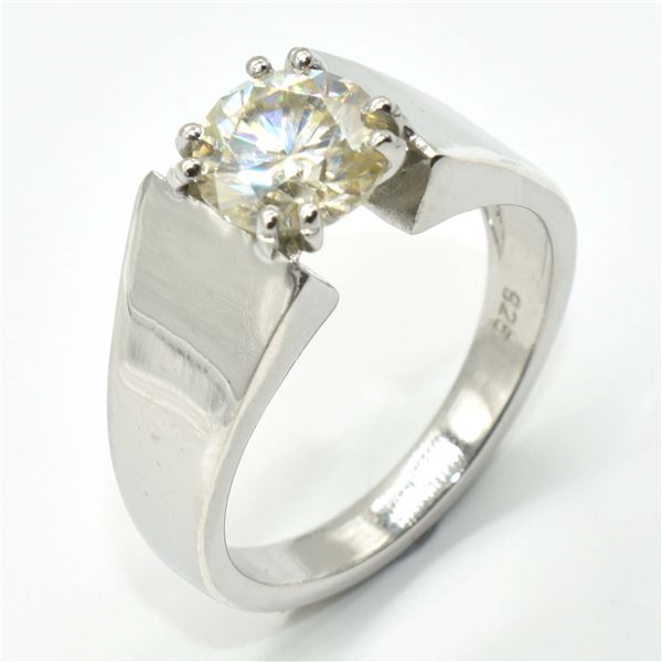 EC-52 SILVER MOISSANITE (ROUND 8 MM) RING