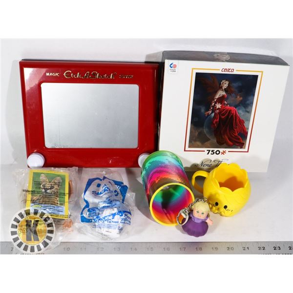 NENE THOMAS 750PC PUZZLE WITH ETCH A SKETCH
