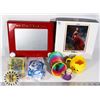 Image 1 : NENE THOMAS 750PC PUZZLE WITH ETCH A SKETCH