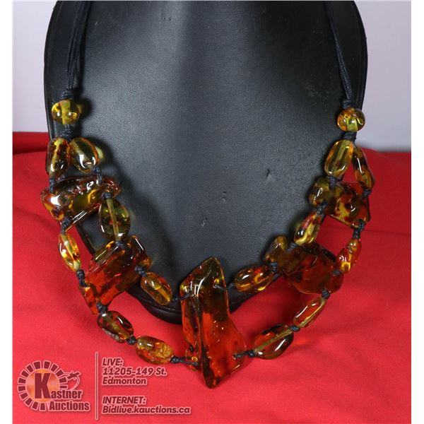 AMBER EXTRAORDINARY NECKLACE