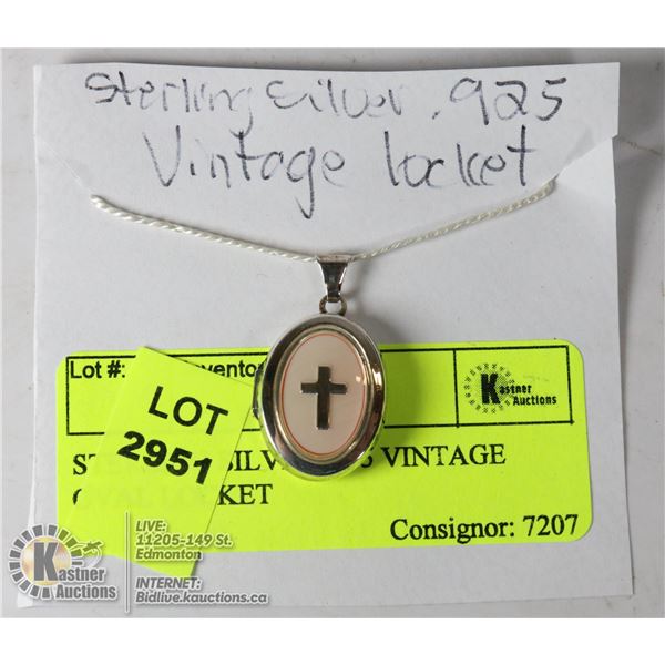 STERLING SILVER .925 VINTAGE OVAL LOCKET