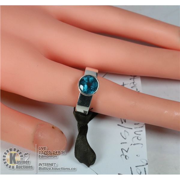 STERLING SILVER .925 BLUE TOPAZ RING SIZE 7