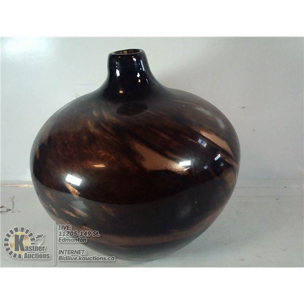 BROWN AND GOLD ART GLASS VASE