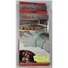 Image 1 : UNCLAIMED LOT OF 2 NEW MAGIC GLOVES HOT SURFACE