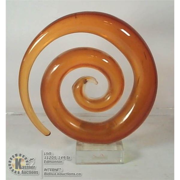 SWIRLED AMBER ART GLASS STATUE