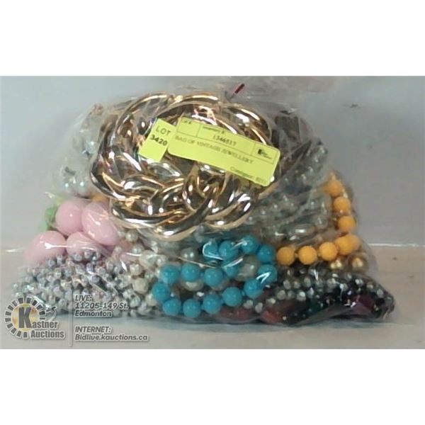BAG OF VINTAGE JEWELLERY