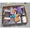 Image 1 : HUGE LOT OF CELLPHONE CASINGS AND HOLDERS - FOR
