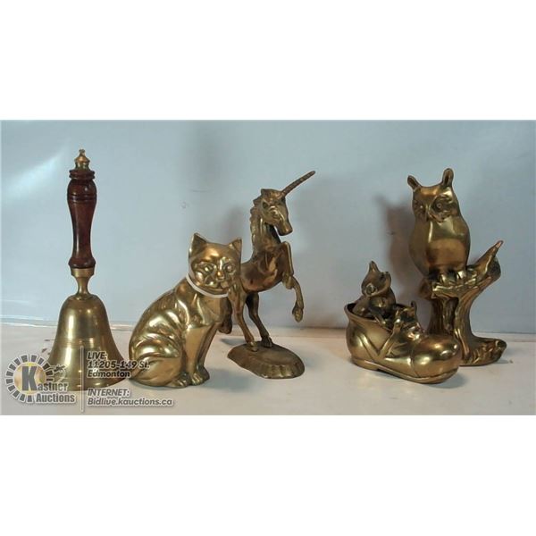 BOX OF VINTAGE BRASS ITEMS AND MORE