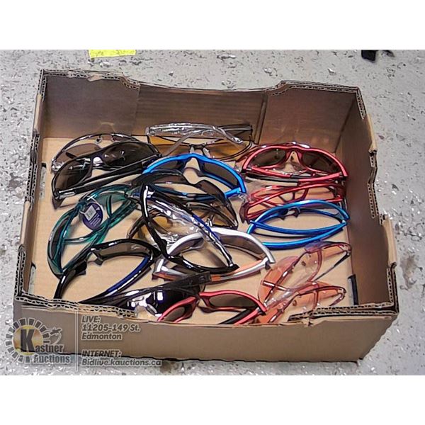 LARGE FLAT OF ASSORTED DESIGNER STYLE SUNGLASSES