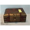Image 1 : ANTIQUE WOOD AND BRASS BOX SHANGHAI TURTLE LOCK