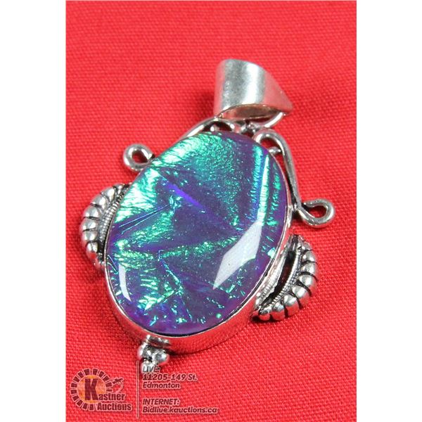 #187- AUSTRALIAN TRIPLE OPAL PENDANT