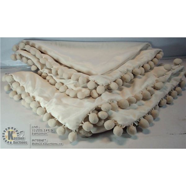 LOT OF 2 DECORATIVE THROW PILLOW COVERS