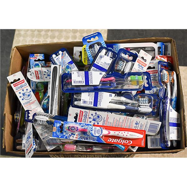 FLAT LOT OF BRAND NAME TOOTH BRUSHES