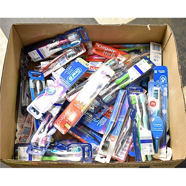 FLAT LOT OF BRAND NAME TOOTHBRUSHES