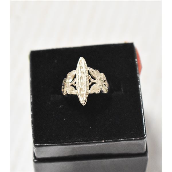 VINTAGE .925 SILVER FANCY CUT BUTTERFLY RING SIZE