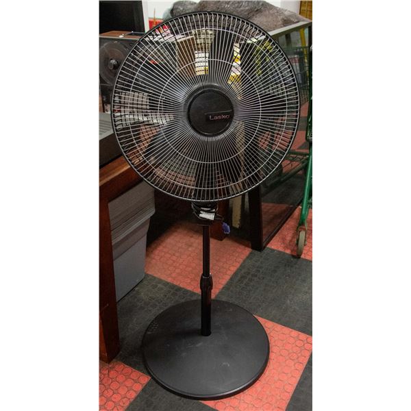 LASKO ELITE 18 IN PEDESTAL FAN