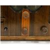 Image 2 : 1930'S ANTIQUE RADIO, NOT SURE IF IT WORKS