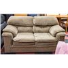 Image 1 : TAN FABRIC LOVESEAT 64"X38"X36"TALL
