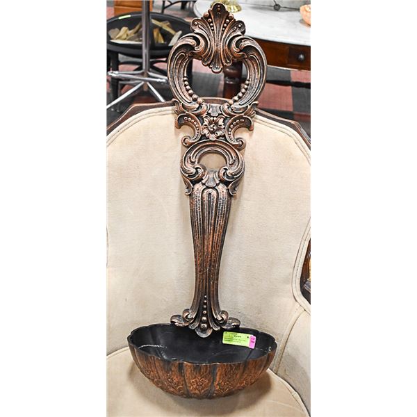 VINTAGE COPPER CRAFT WALL HANGING PLANTER 34"