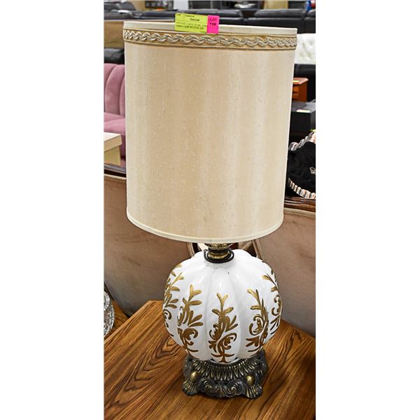 VINTAGE LARGE PEARL TONE TABLE LAMP WITH BRASS