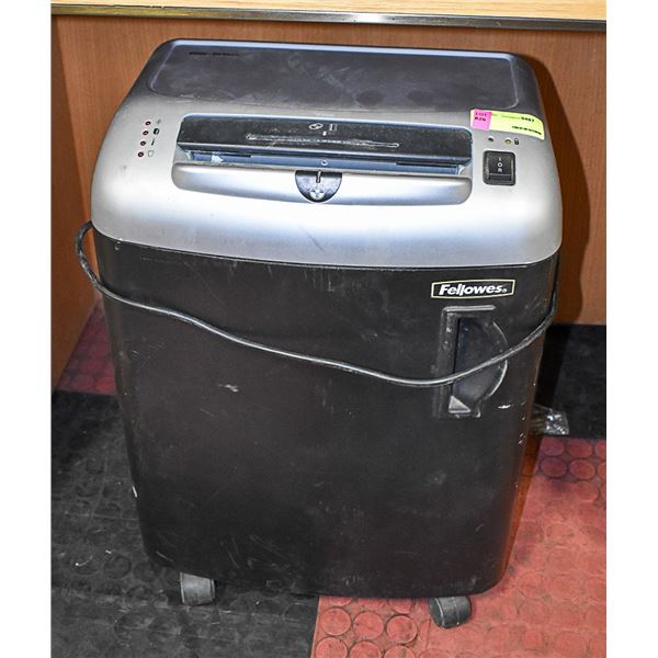 FELLOWS PAPER SHREDDER