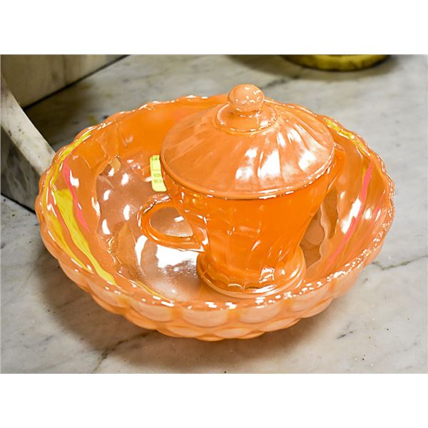 VINTAGE CARNIVAL GLASS & SUGAR BOWL