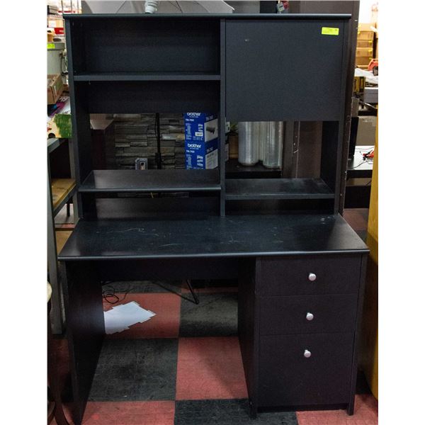 BLACK STUDENT DESK 28"X44"X60"TALL