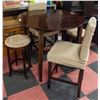 Image 1 : ROUND BROWN KITCKEN TABLE W/CHAIRS &
