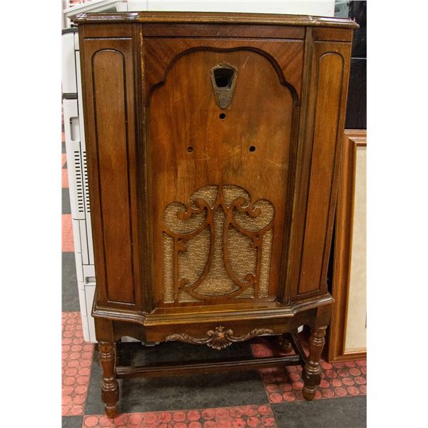 ANTIQUE RADIO CABINET- ONLY SHELVES INSIDE