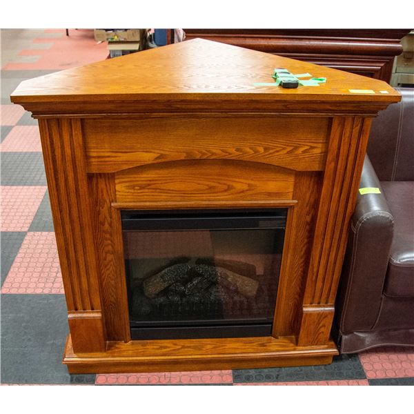 CORNER ELECTRIC FIREPLACE W/REMOTE-25"X40"X28"T