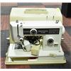 Image 1 : VINTAGE KENMORE PORTABLE SEWING MACHINE IN CASE