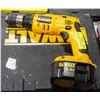 Image 1 : DEWALT CORDLESS DRILL WITH 14.4V BATTERY
