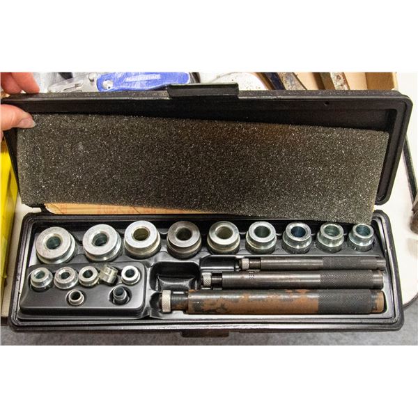 K-D TOOLS DRIVE-M-ALL BUSHING ADAPTOR SET