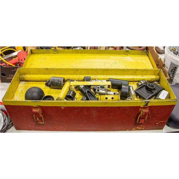 PNEUMATIC DEAD PULLER IN TOOLBOX