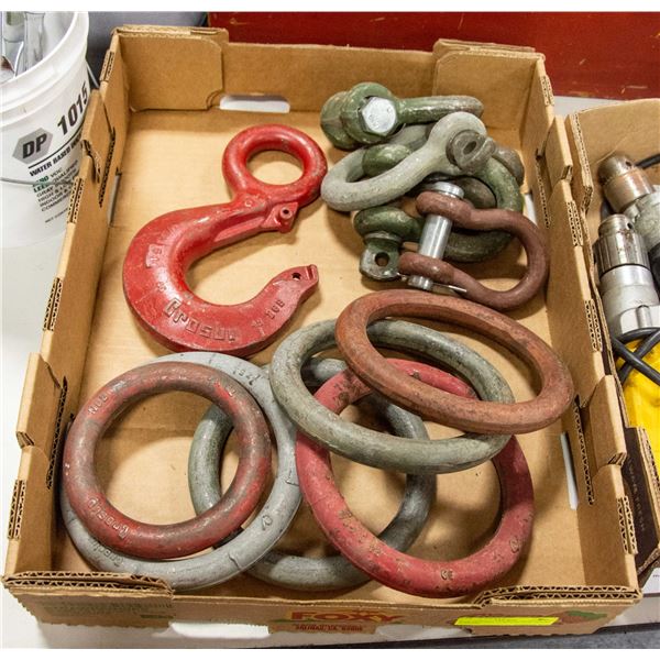 BOX OF STEEL O-RINGS, TOW HOOK, D-RINGS