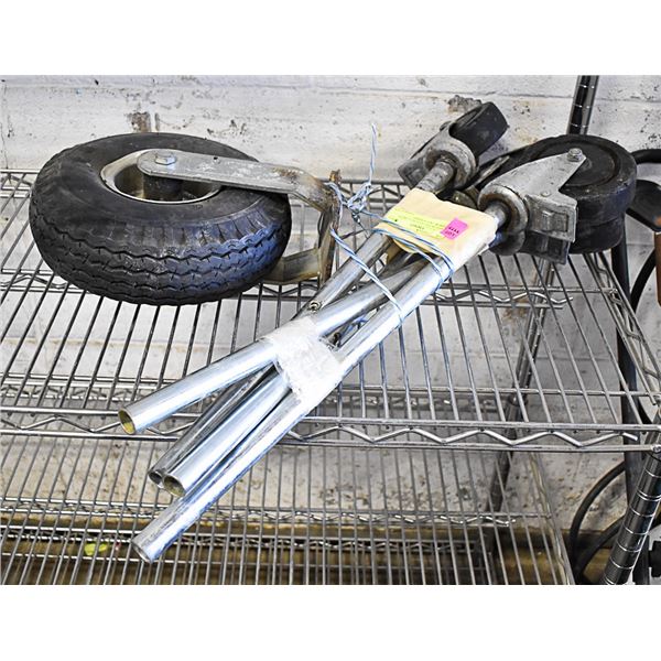 HEAVY DUTY CASTORS (4 WITH STEMS & 1 WITH BASE)