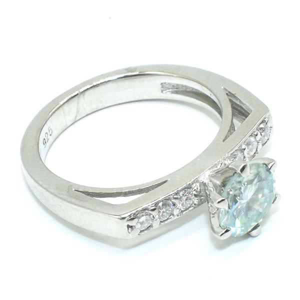 94TJ SILVER CERTIFIED MOISSANITE (ROUND 6.5 & 1.5