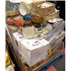 Image 1 : PALLET OF ESTATE ITEMS