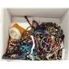 Image 1 : BOX OF VARIOUS BEADED/COSTUME JEWELERY