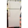 Image 1 : WHITE SINGLE DOOR FRIDGE / FREEZER