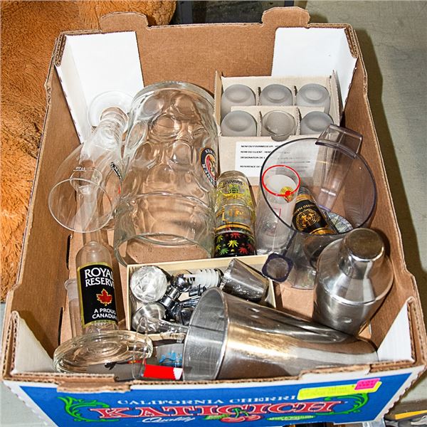 BOX OF BAR AND PATIO GLASSWARE AND MIXOLOGY